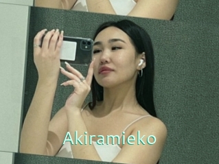 Akiramieko