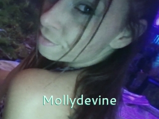 Mollydevine