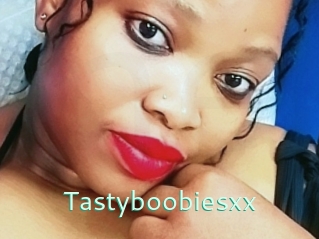Tastyboobiesxx